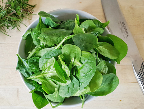 菠菜的营养价值和食用方式