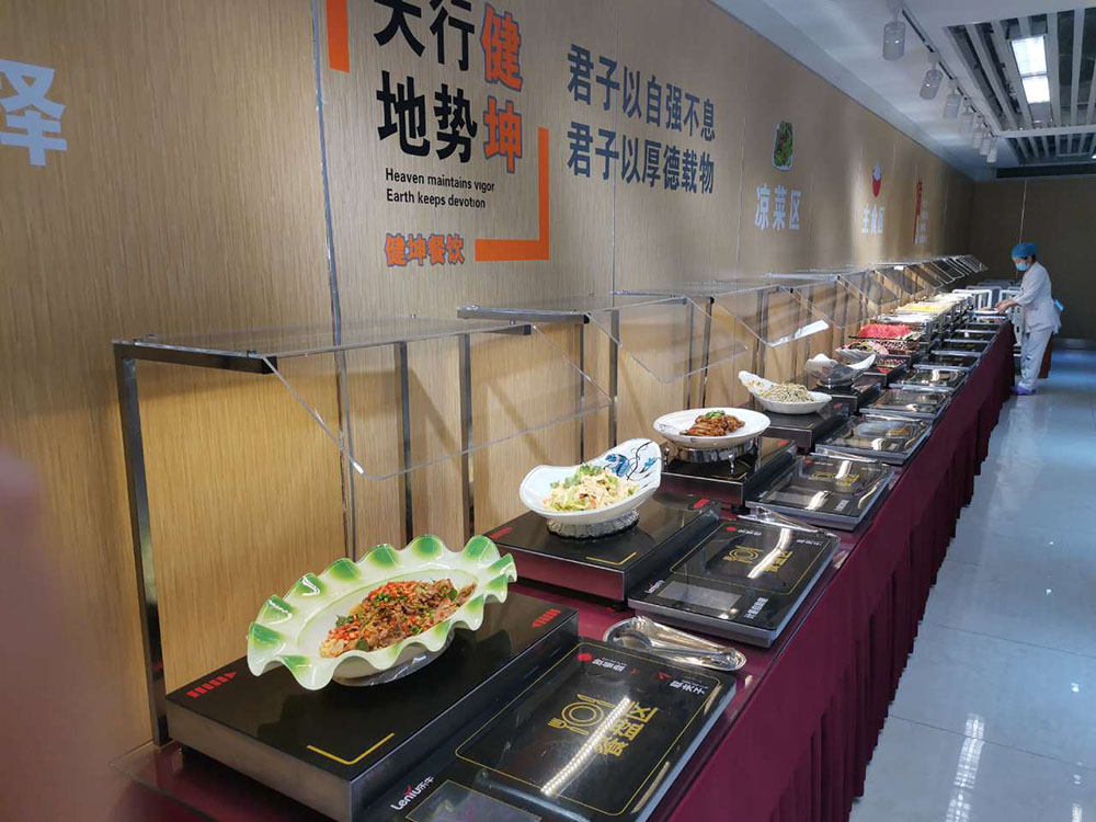 小黑